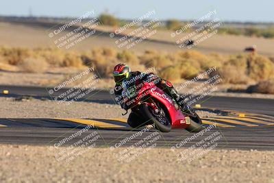 media/Nov-17-2024-CVMA (Sun) [[1fec520723]]/Race 17-Amateur Supersport Middleweight/